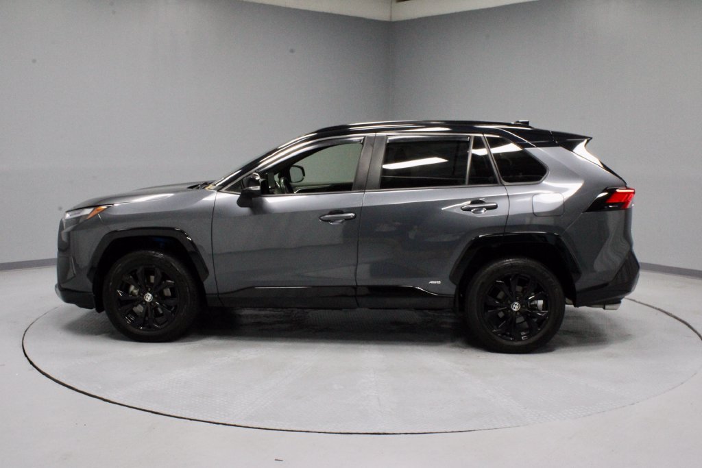 Used 2023 Toyota RAV4 XSE w/ XSE Grade Weather Package AWD/4WD image 7