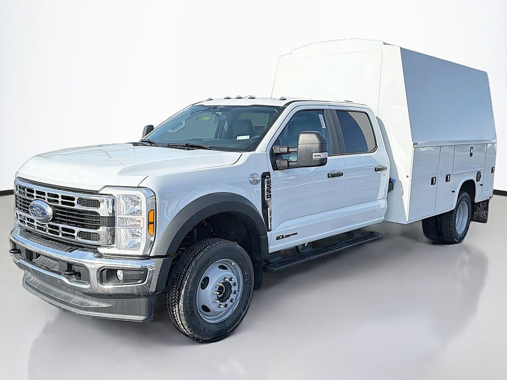 New 2026 Ford F550 4x4 Crew Cab image 5