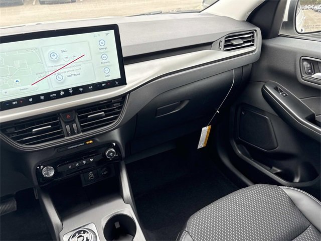 New 2026 Ford Escape SE image 15