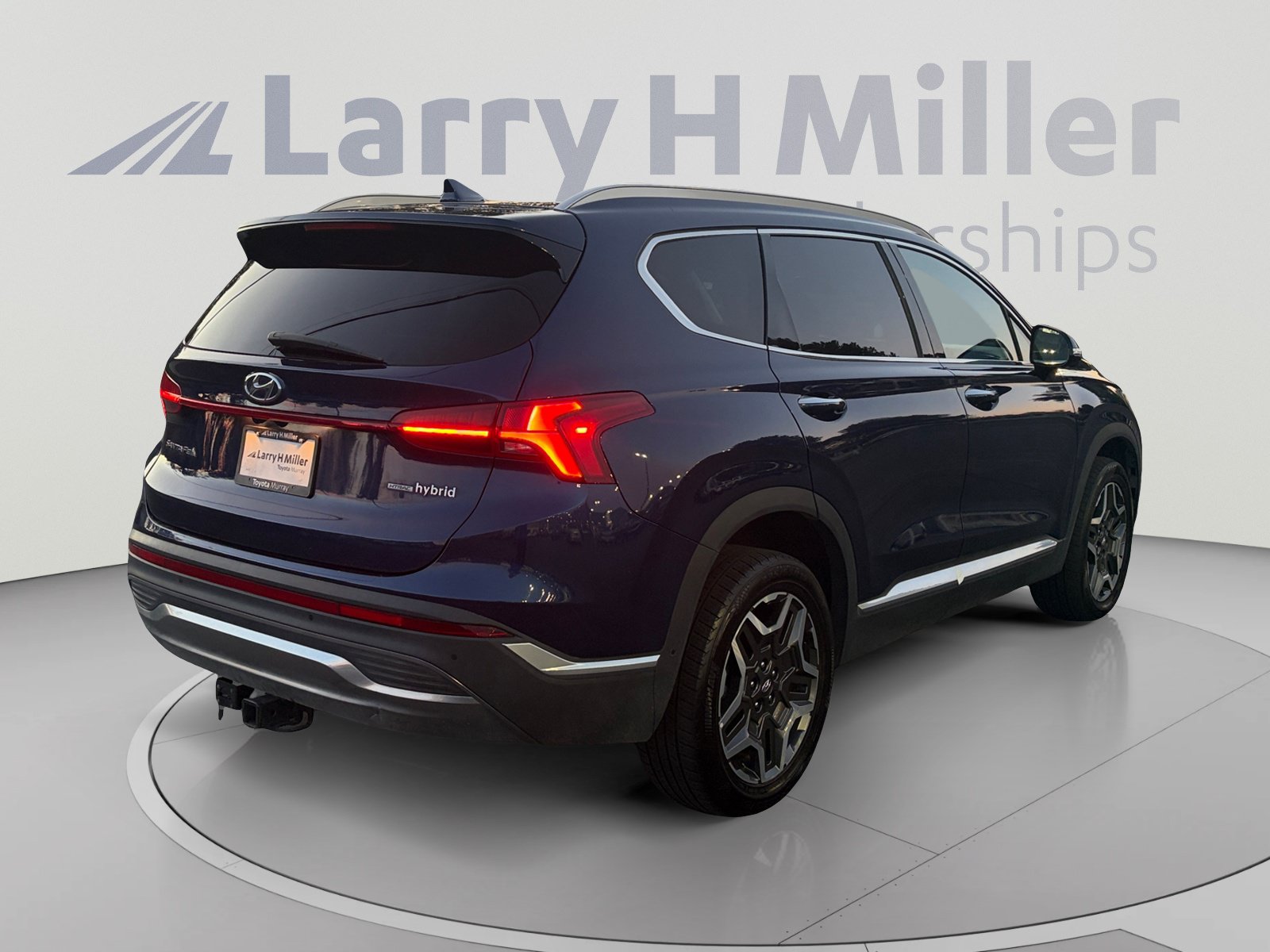 Used 2023 Hyundai Santa Fe Limited AWD/4WD image 5
