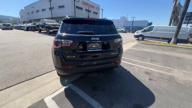 Used 2025 Jeep Compass Limited AWD/4WD image 7