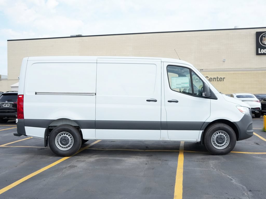 New 2026 Mercedes-Benz Sprinter 2500 image 2