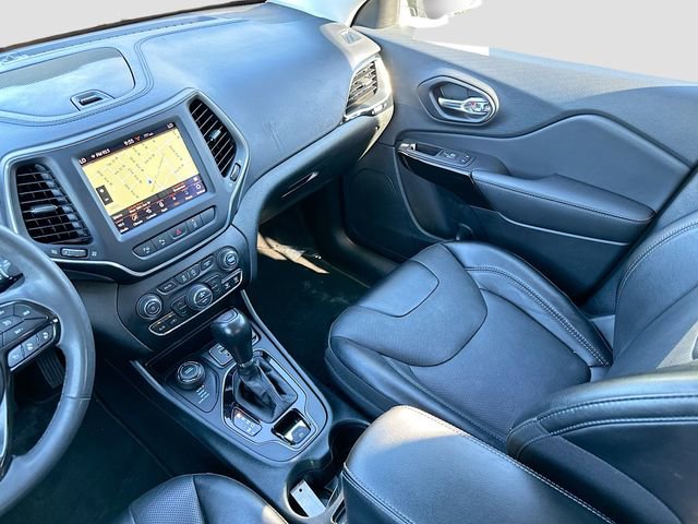 Used 2023 Jeep Cherokee Altitude Lux image 22