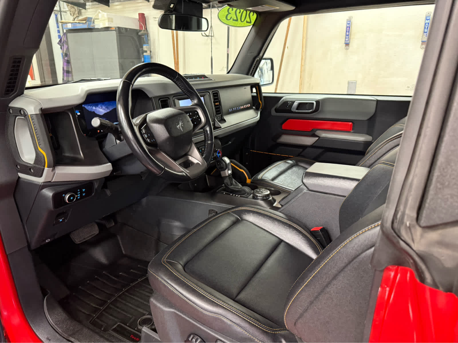 Used 2023 Ford Bronco Badlands AWD/4WD image 20