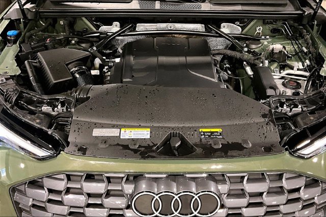 Used 2025 Audi Q5 Premium w/ Convenience Package AWD/4WD image 10