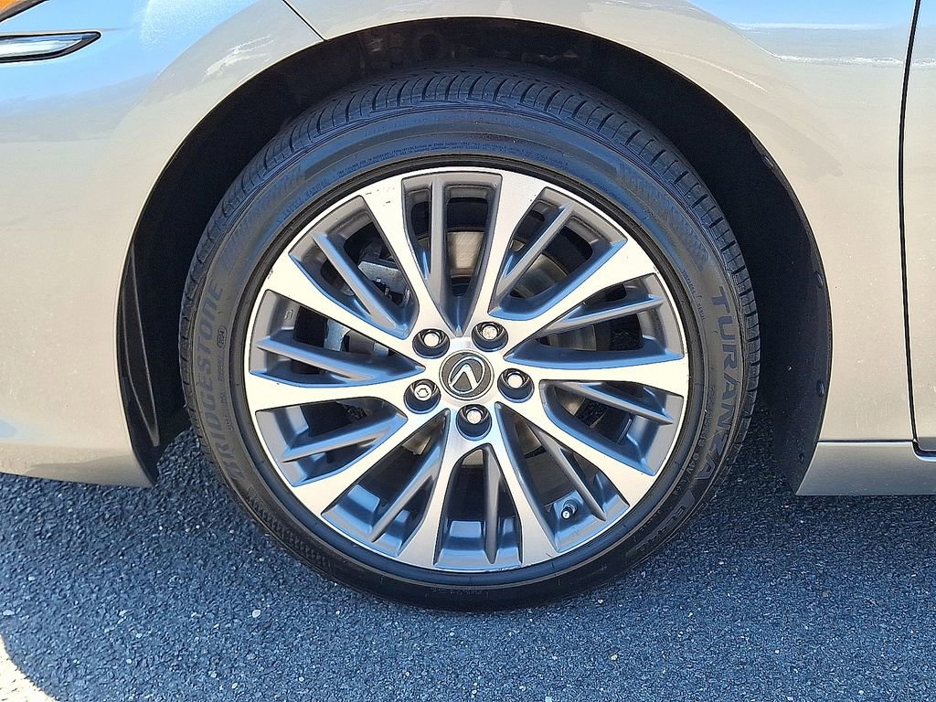 Certified 2021 Lexus ES 350 w/ Premium Package FWD image 21