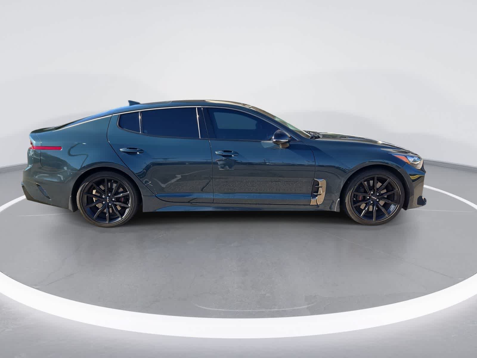 Used 2023 Kia Stinger GT2 w/ Option Group 020 RWD image 9