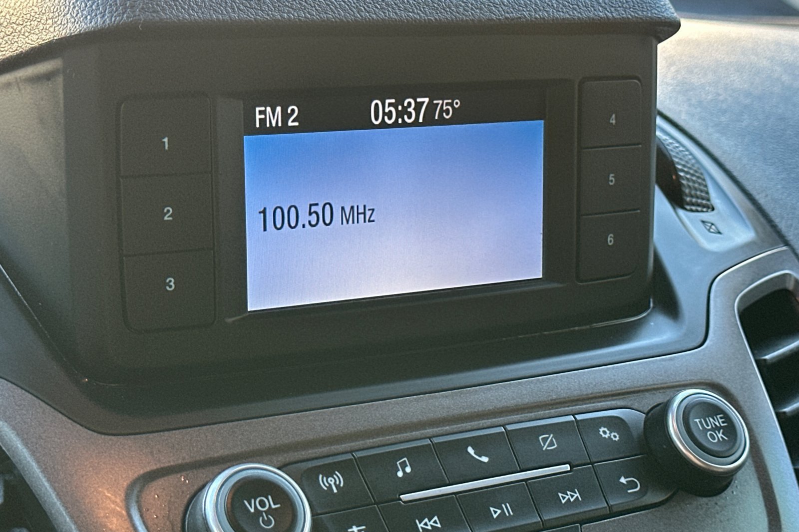 Used 2021 Ford Transit Connect XL FWD image 24