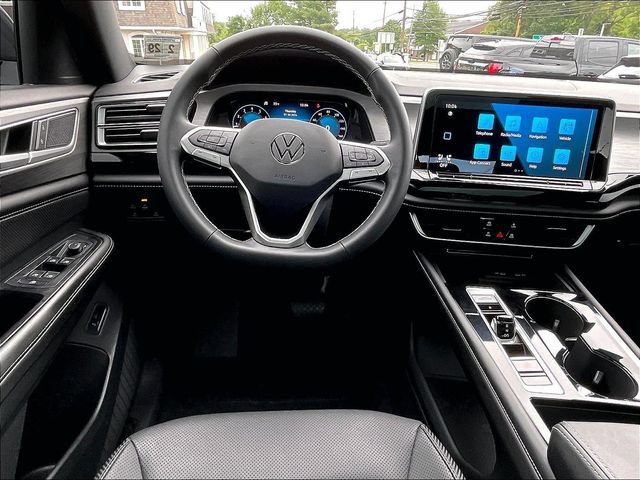 Used 2024 Volkswagen Atlas Cross Sport SE AWD/4WD image 13