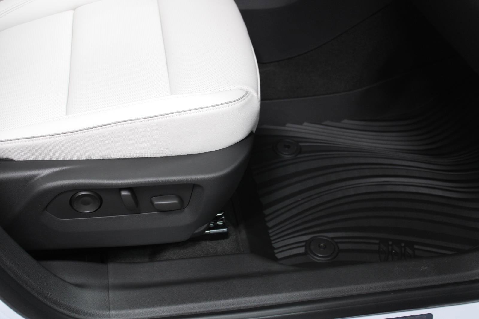 New 2026 Buick Envision Avenir image 20
