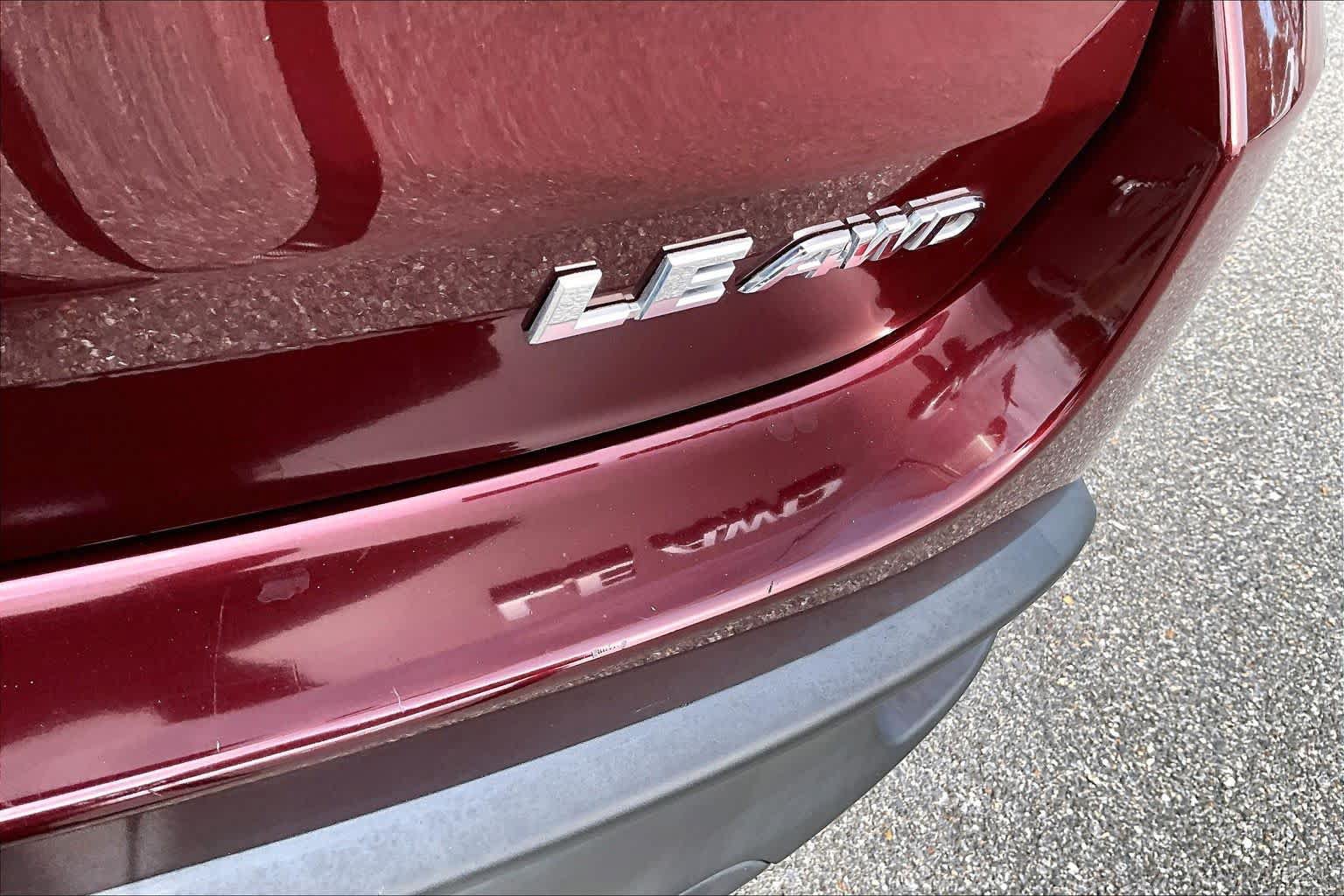Used 2019 Toyota Highlander Plus AWD/4WD image 7
