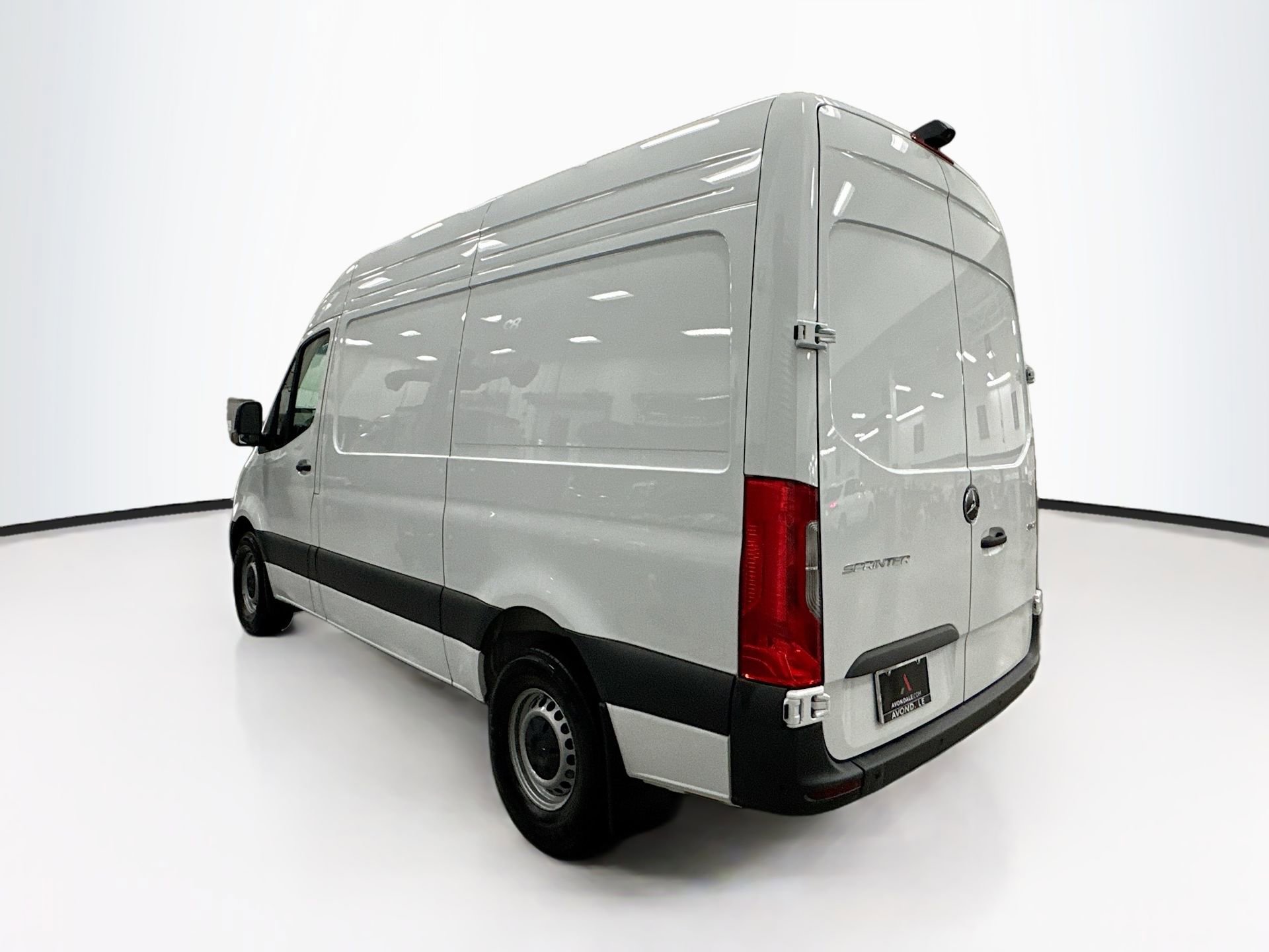 Used 2025 Mercedes-Benz Sprinter 2500 image 6