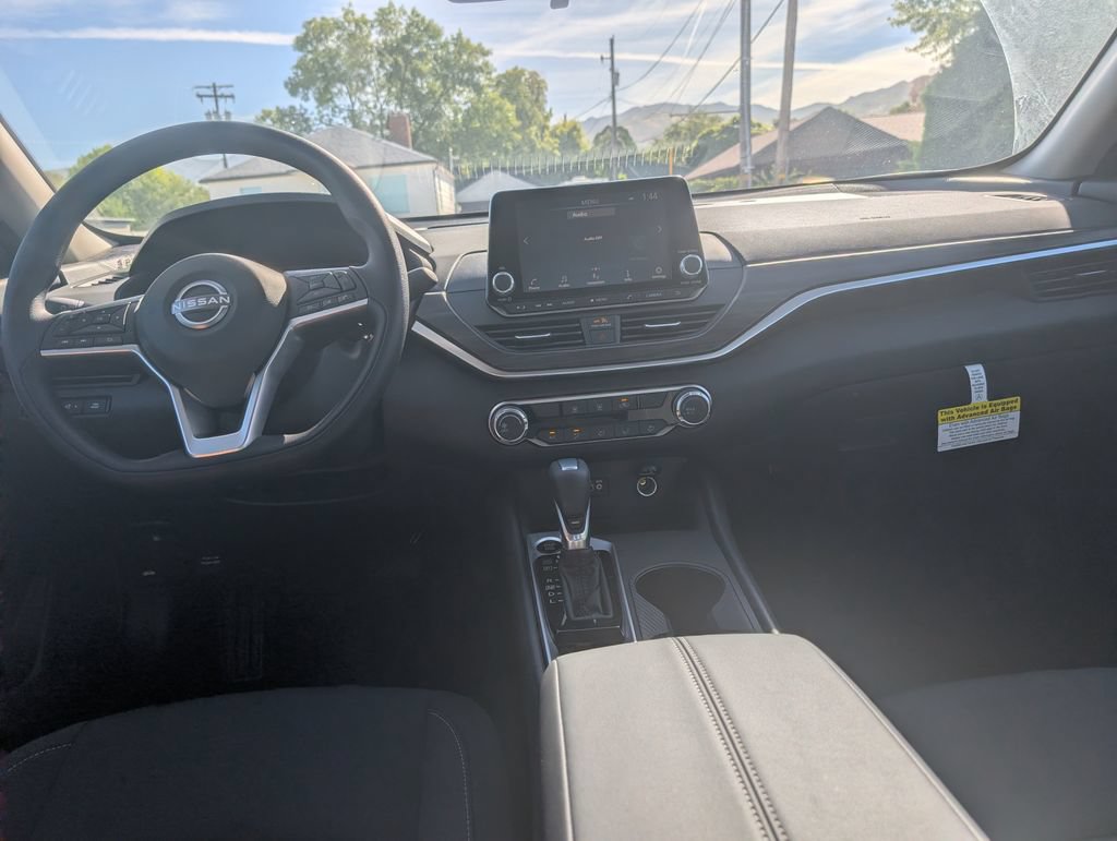 New 2026 Nissan Altima 2.5 SV FWD image 8