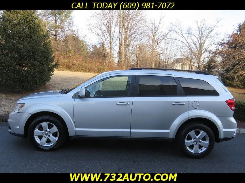 Used 2011 Dodge Journey Mainstreet w/ Popular Equipment Group image 2
