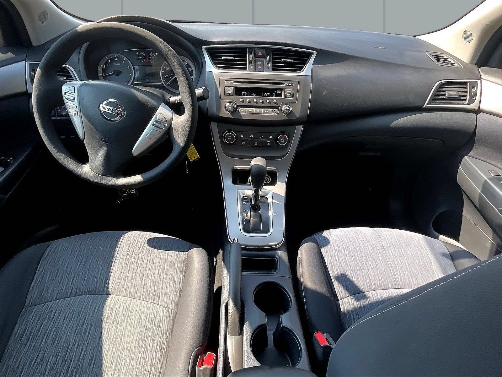 Used 2014 Nissan Sentra SV FWD image 9