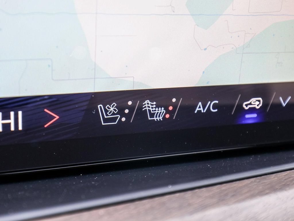 New 2026 Chevrolet Suburban High Country AWD/4WD image 38