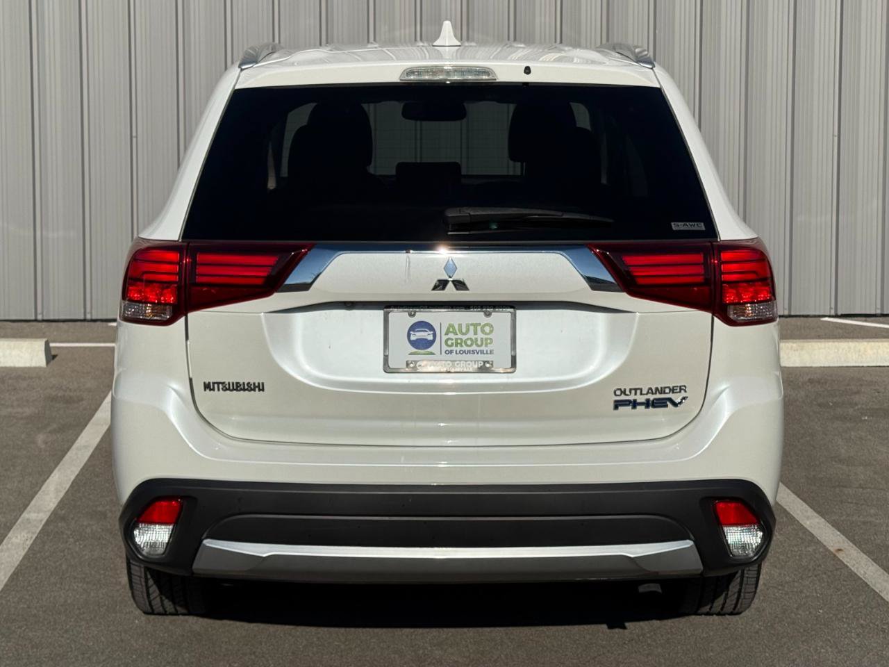 Used 2018 Mitsubishi Outlander SEL AWD/4WD image 6