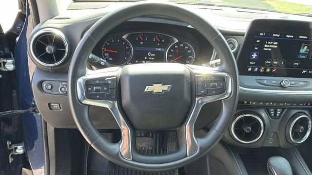 Used 2023 Chevrolet Blazer LT AWD/4WD image 12