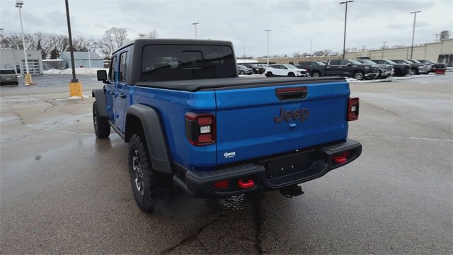 Used 2024 Jeep Gladiator Rubicon w/ Technology Group image 39