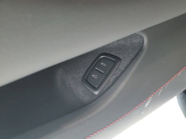 New 2026 Chevrolet Corvette Z06 w/ Stealth Interior Trim Package image 29