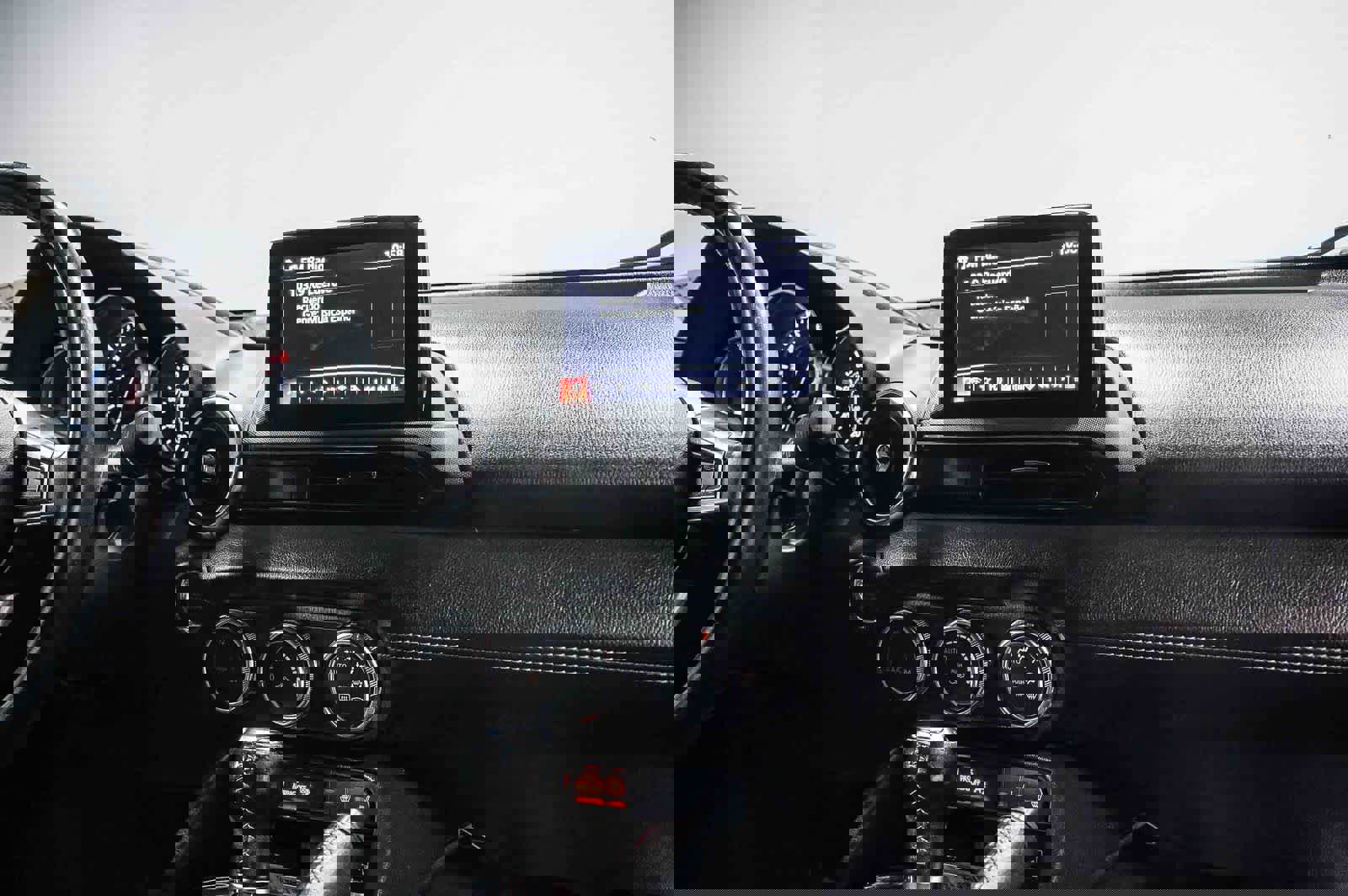 Used 2021 MAZDA MX-5 Miata RF Grand Touring image 13