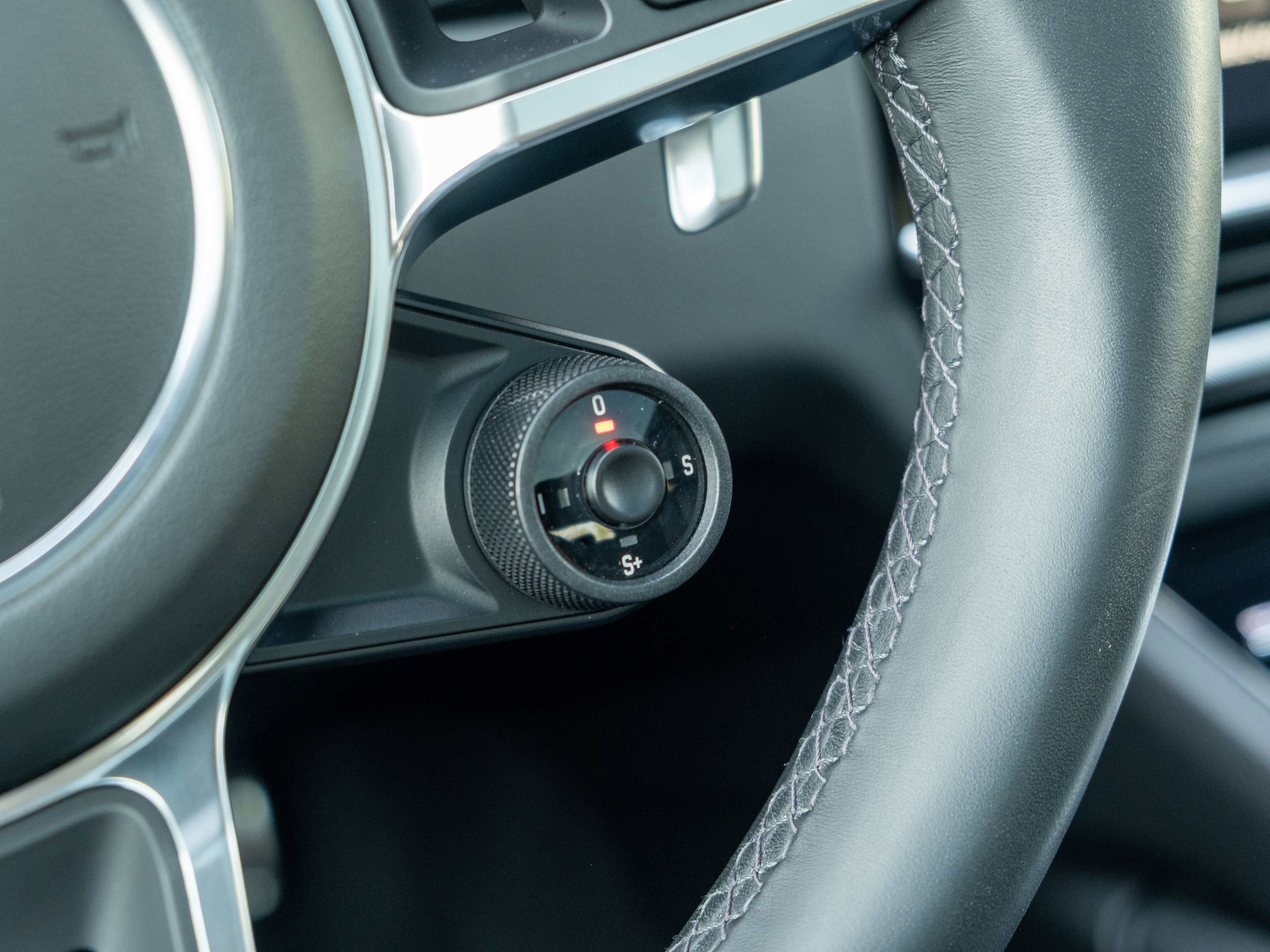 Certified 2023 Porsche Cayenne S image 29