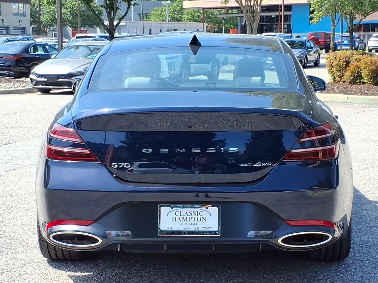 Used 2023 Genesis G70 3.3T w/ Sport Prestige Package AWD/4WD image 9