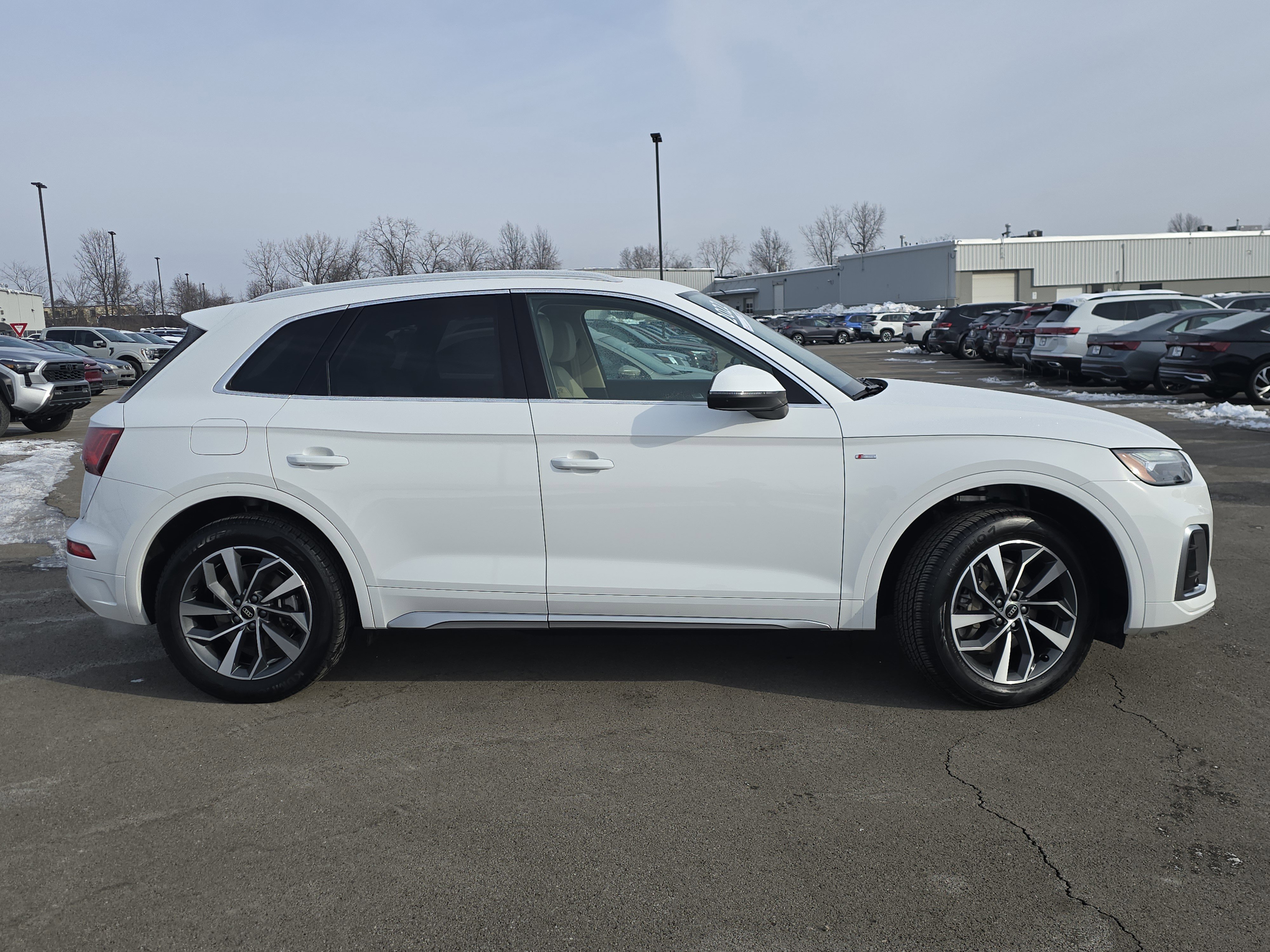 Certified 2022 Audi Q5 2.0T Premium Plus image 8