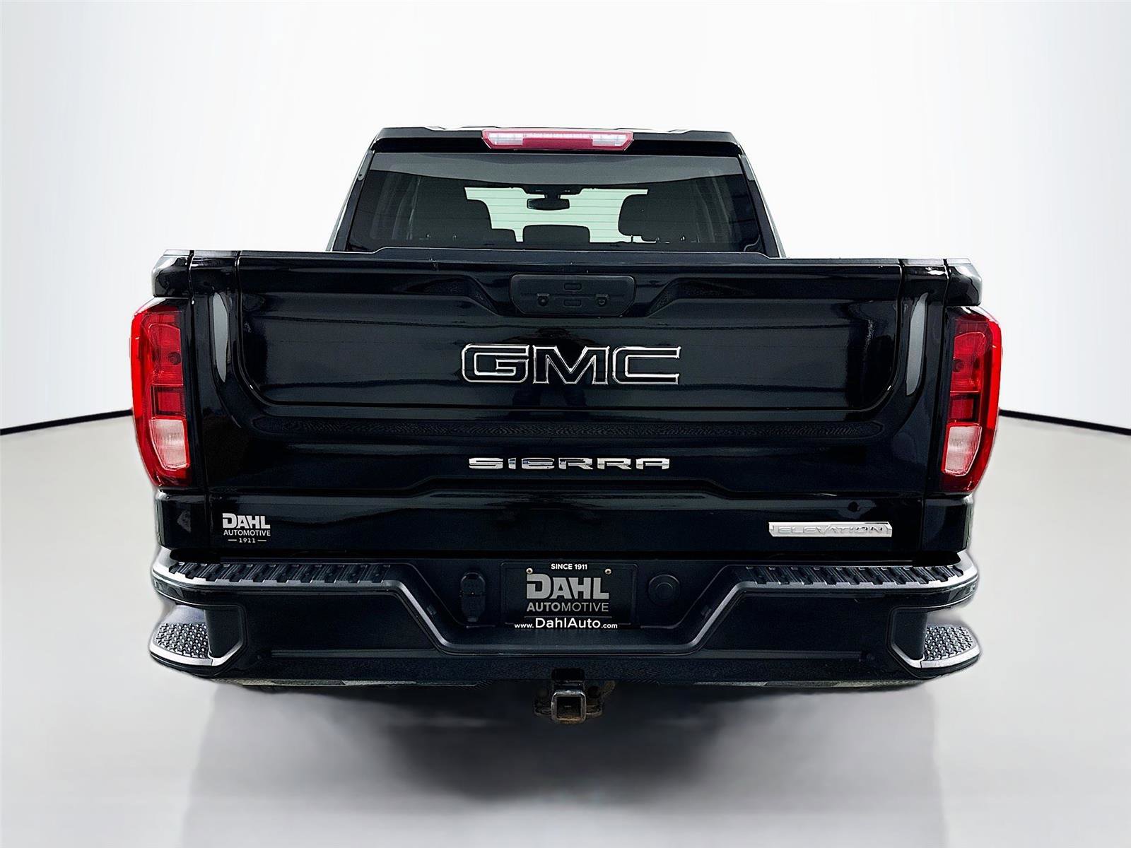 Used 2020 GMC Sierra 1500 Elevation w/ Elevation Value Package AWD/4WD image 12