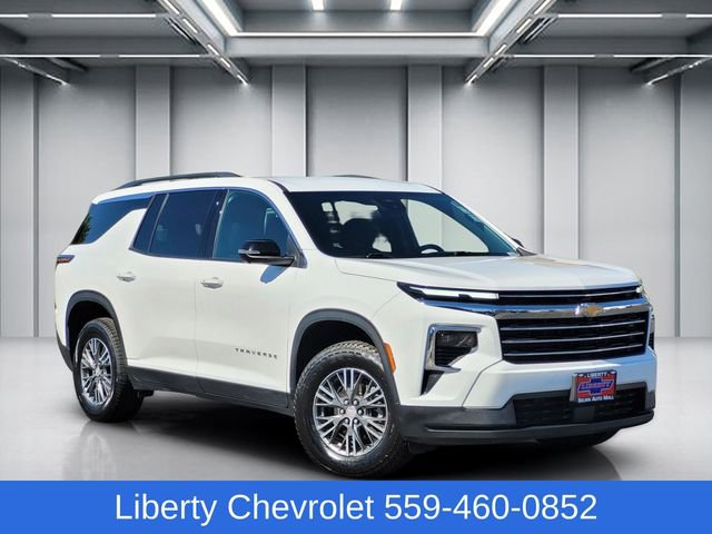 Used 2024 Chevrolet Traverse LT FWD image 1