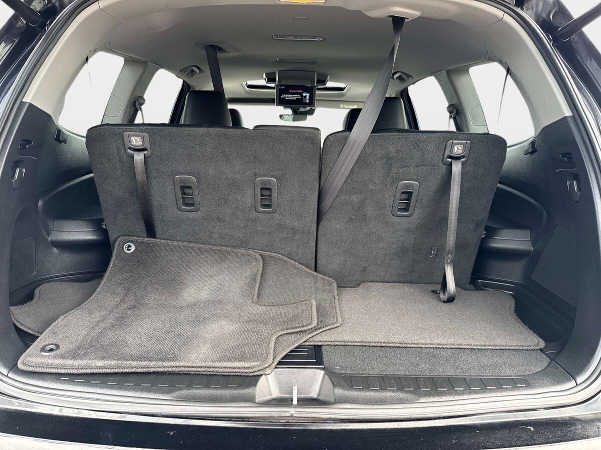Used 2021 Honda Pilot Touring image 9