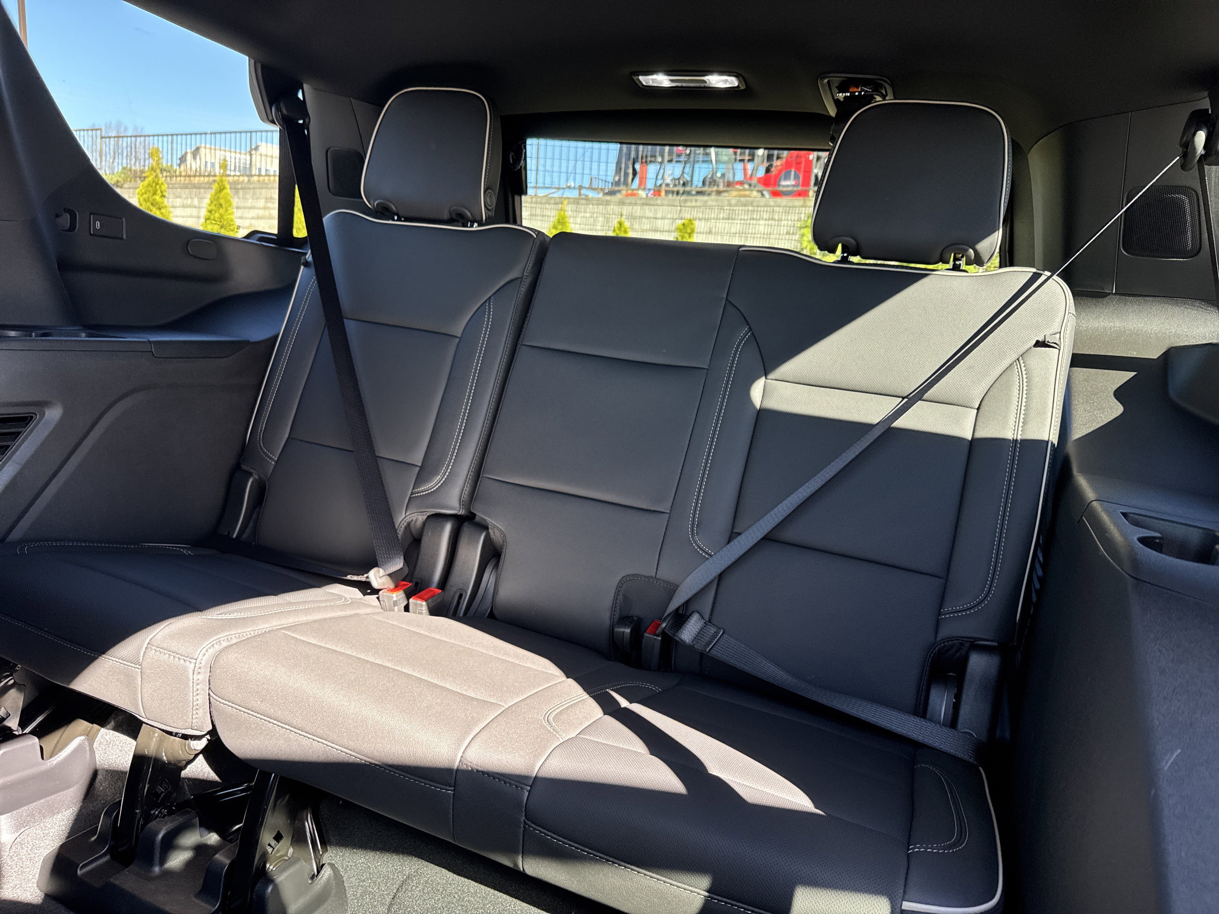 New 2026 GMC Yukon Elevation w/ Elevation Premium Package image 33