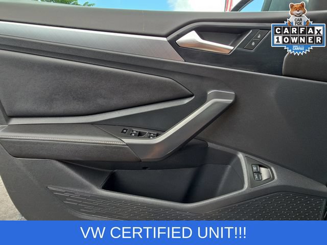 Used 2024 Volkswagen Jetta SE FWD image 24