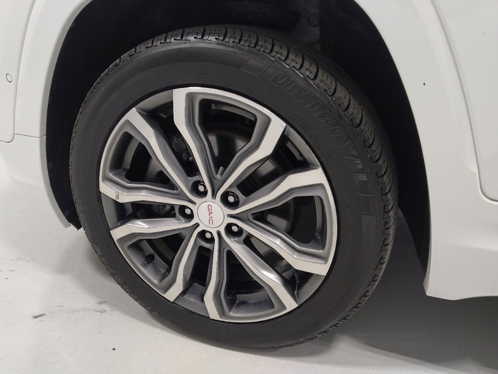 Used 2019 GMC Terrain Denali w/ Advanced Safety Package AWD/4WD image 31