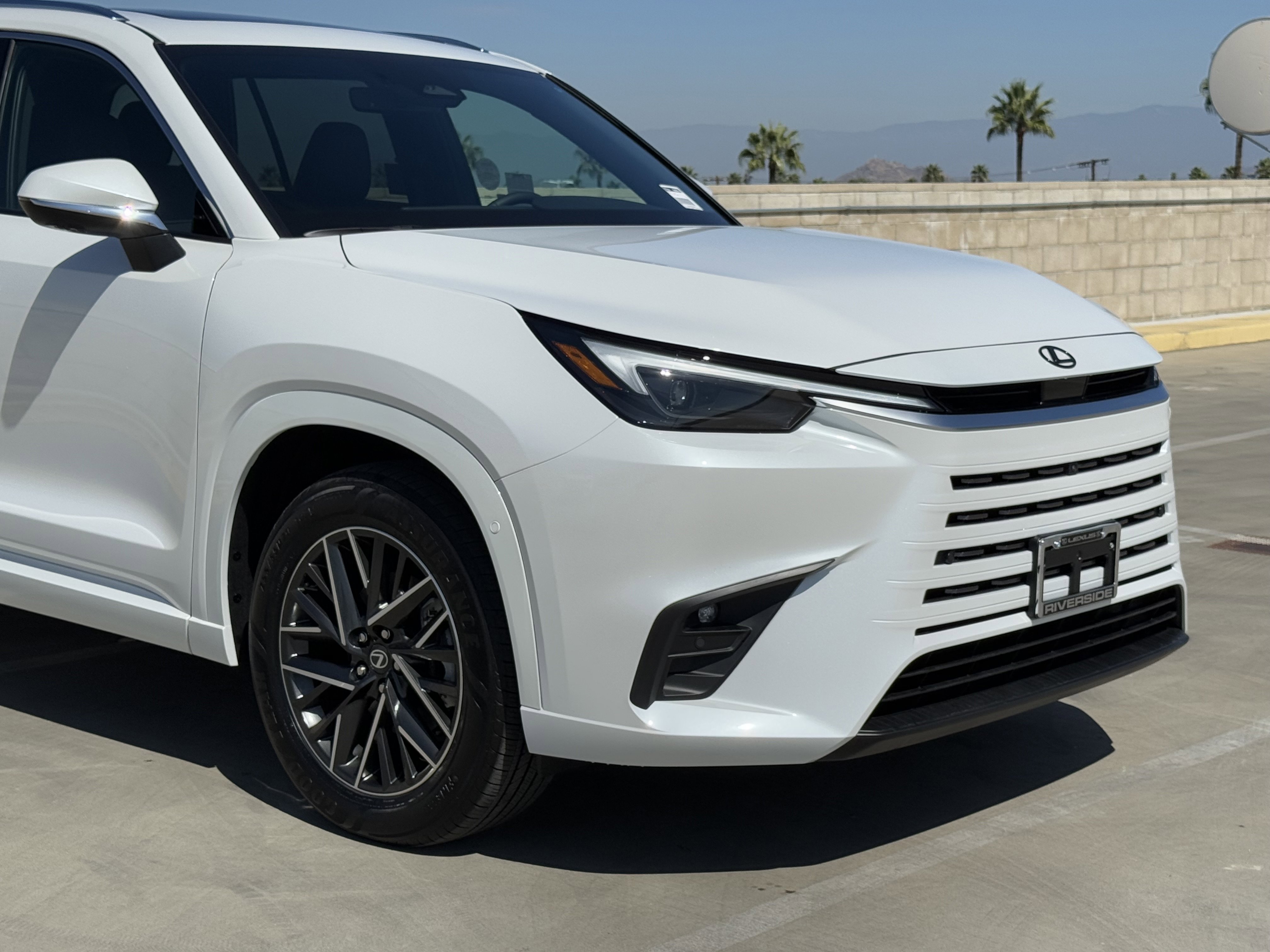 New 2026 Lexus TX 350 FWD image 3