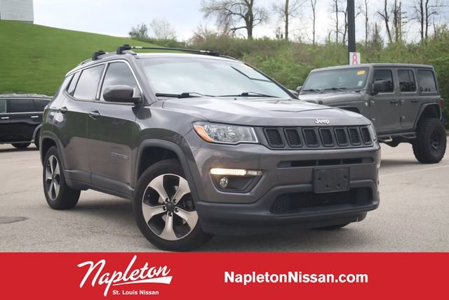 Used 2017 Jeep Compass Latitude w/ Popular Equipment Group image 1