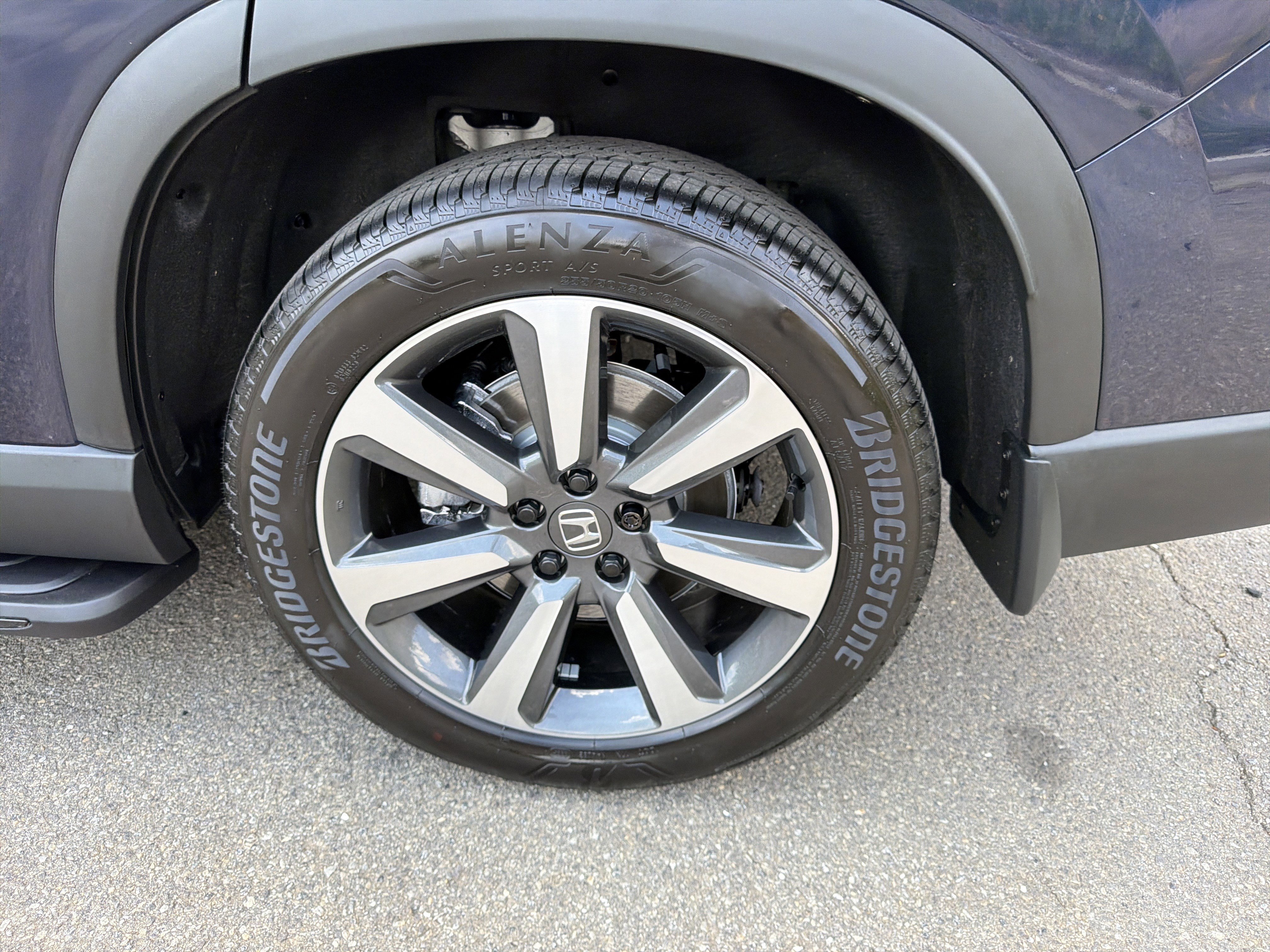 Used 2025 Honda Pilot Elite image 20