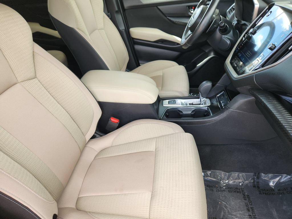 Used 2024 Subaru Ascent Premium w/ Convenience Package AWD/4WD image 5