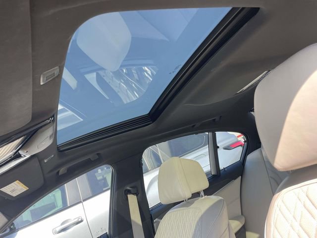 Used 2022 BMW 530i w/ M Sport Package image 16