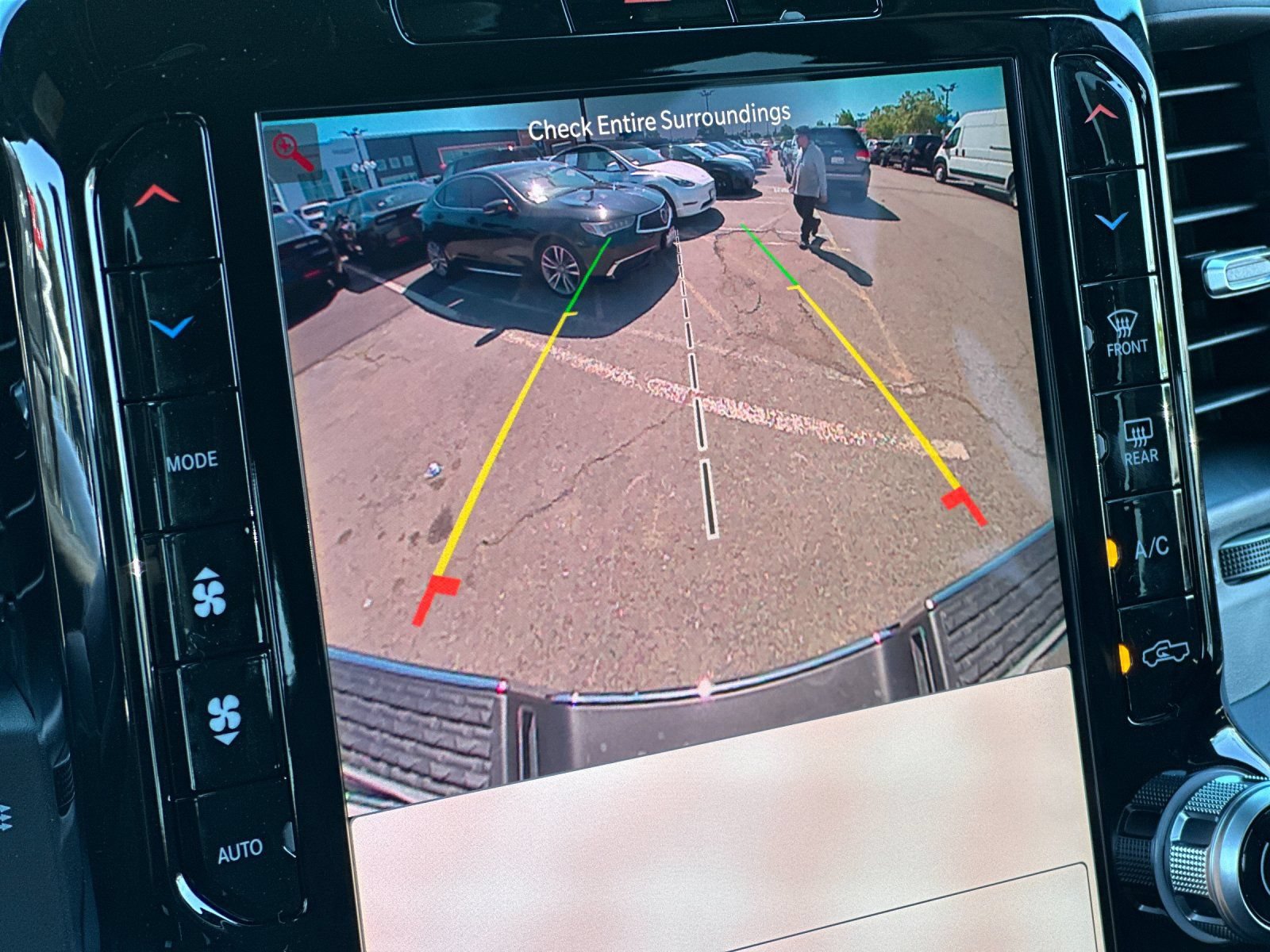 New 2026 RAM 2500 Tradesman AWD/4WD image 18