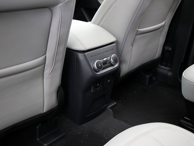New 2026 Ford Explorer Active image 14