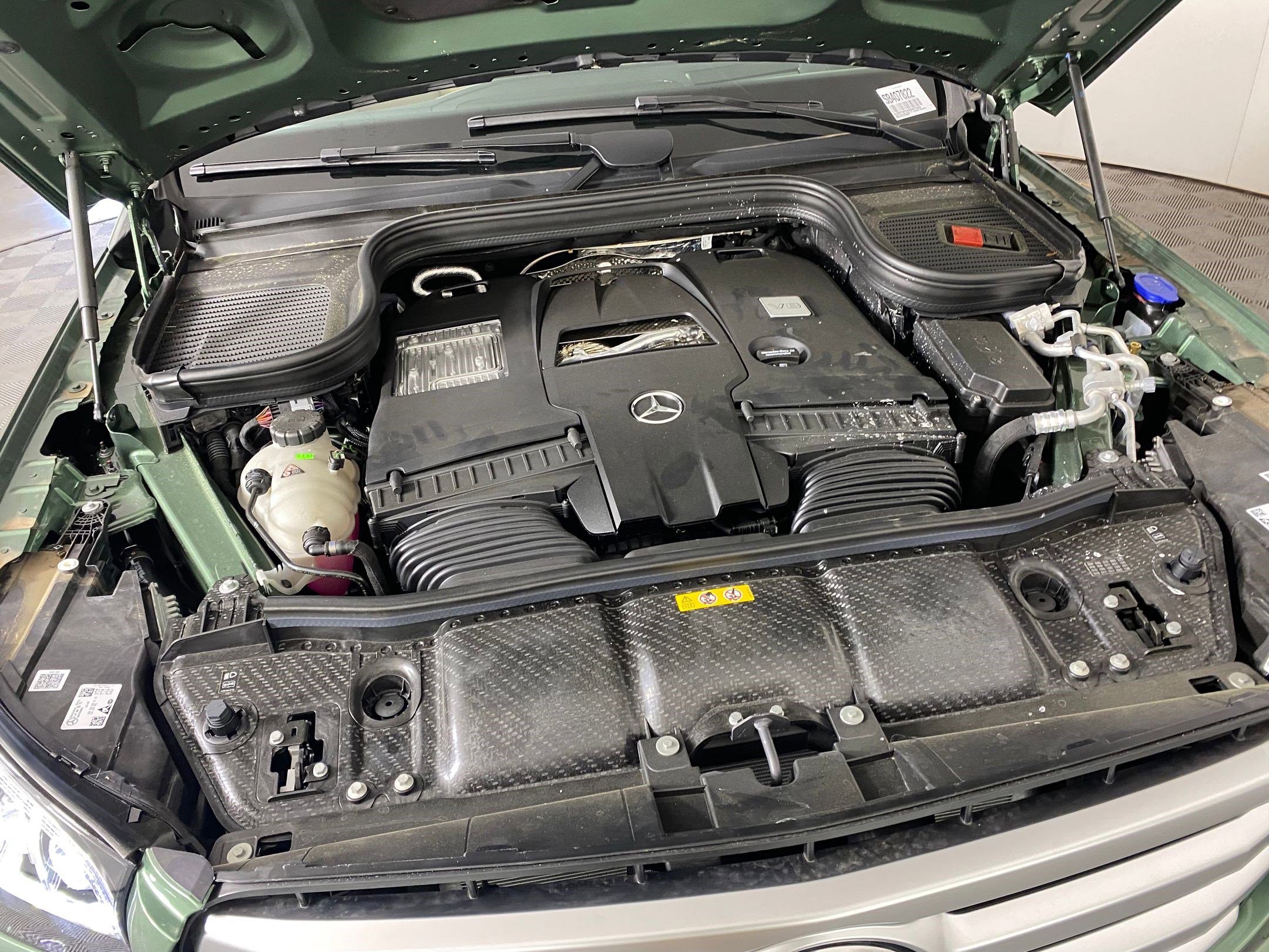 New 2025 Mercedes-Benz GLS 580 4MATIC image 32