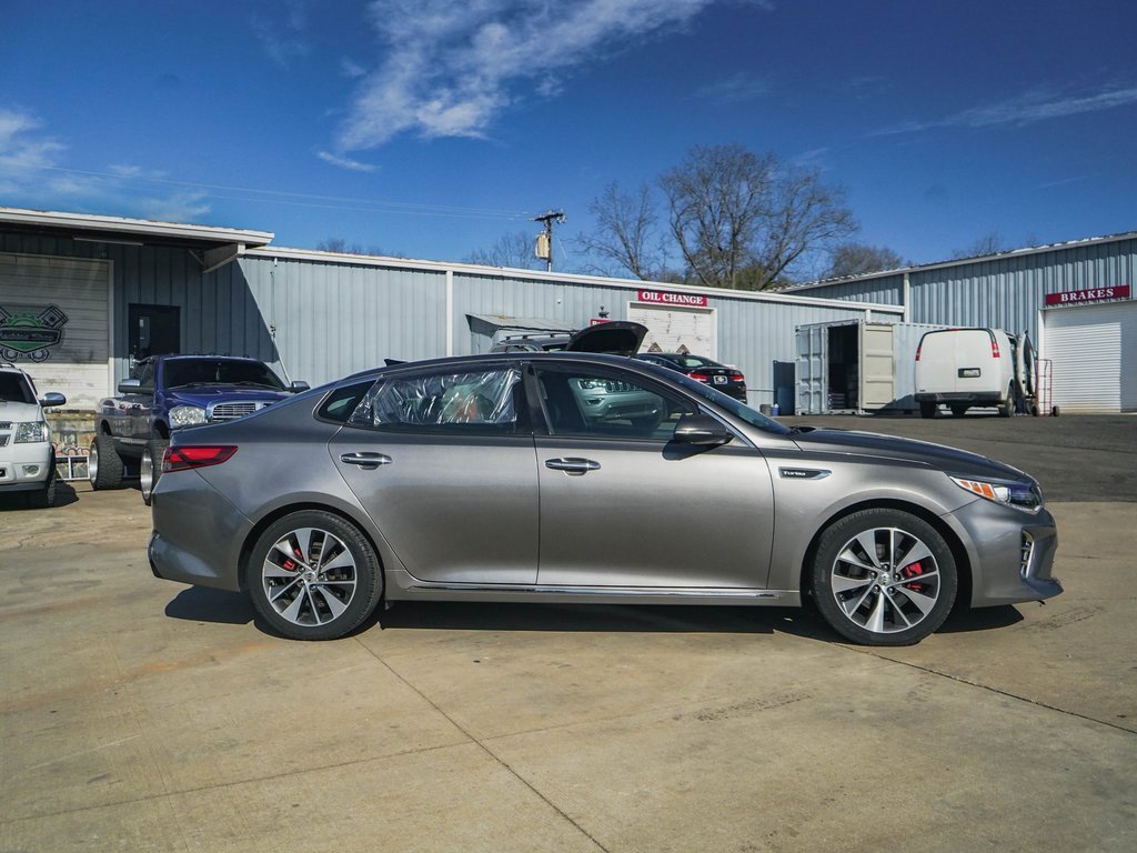 Used 2016 Kia Optima SX image 3
