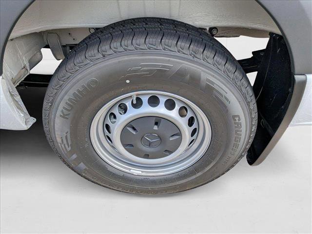 New 2025 Mercedes-Benz Sprinter 2500 image 9