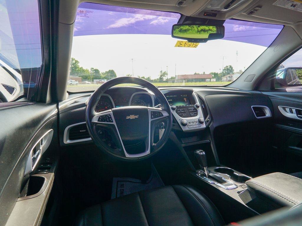 Used 2016 Chevrolet Equinox LTZ w/ Enhanced Convenience Package AWD/4WD image 13