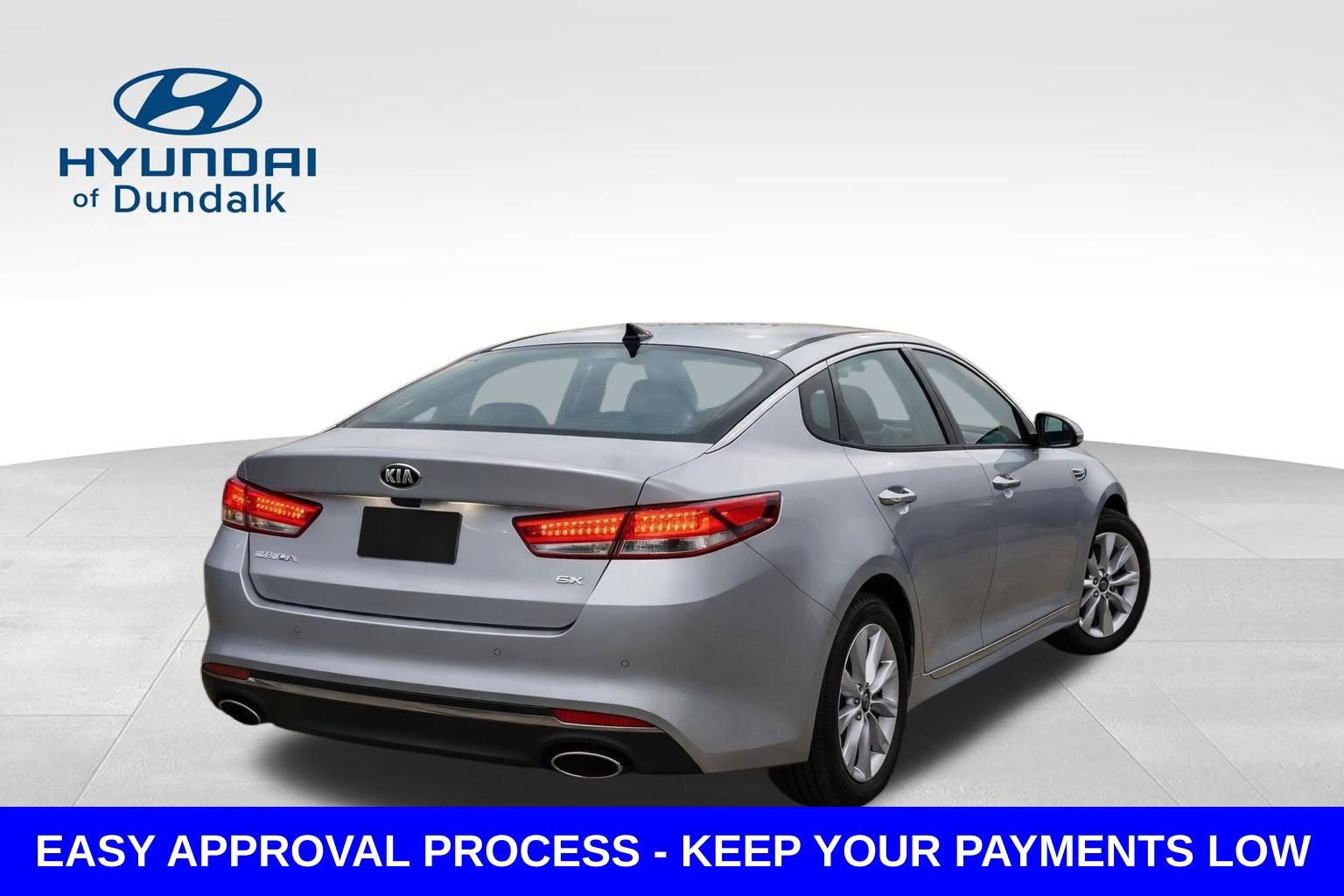 Used 2016 Kia Optima EX w/ Premium Package image 2