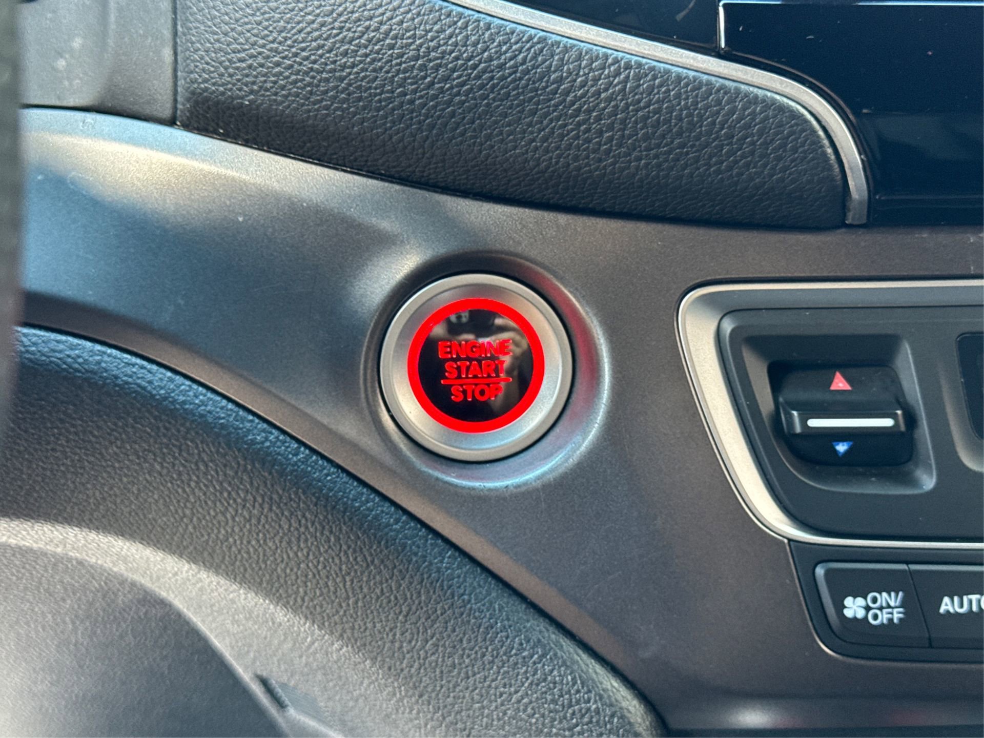 Used 2023 Honda Passport EX-L image 31