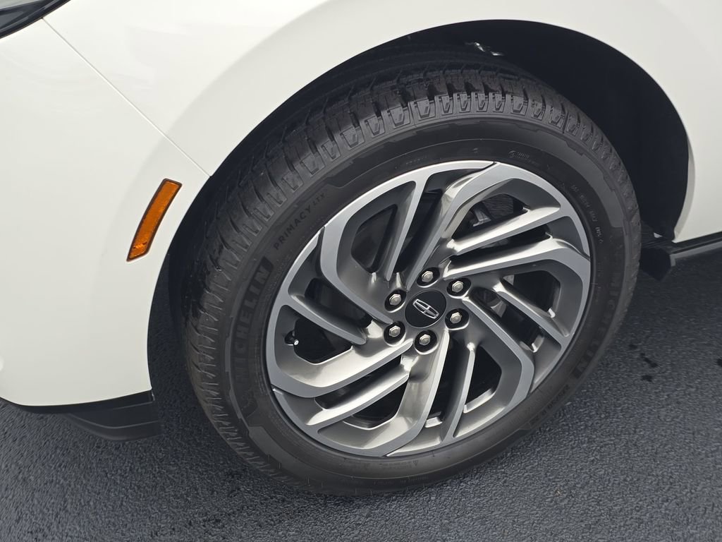 New 2025 Lincoln Navigator Reserve AWD/4WD image 15