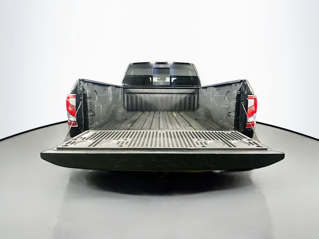 Used 2024 Nissan Titan PRO-4X w/ Off Road Protection Package image 35