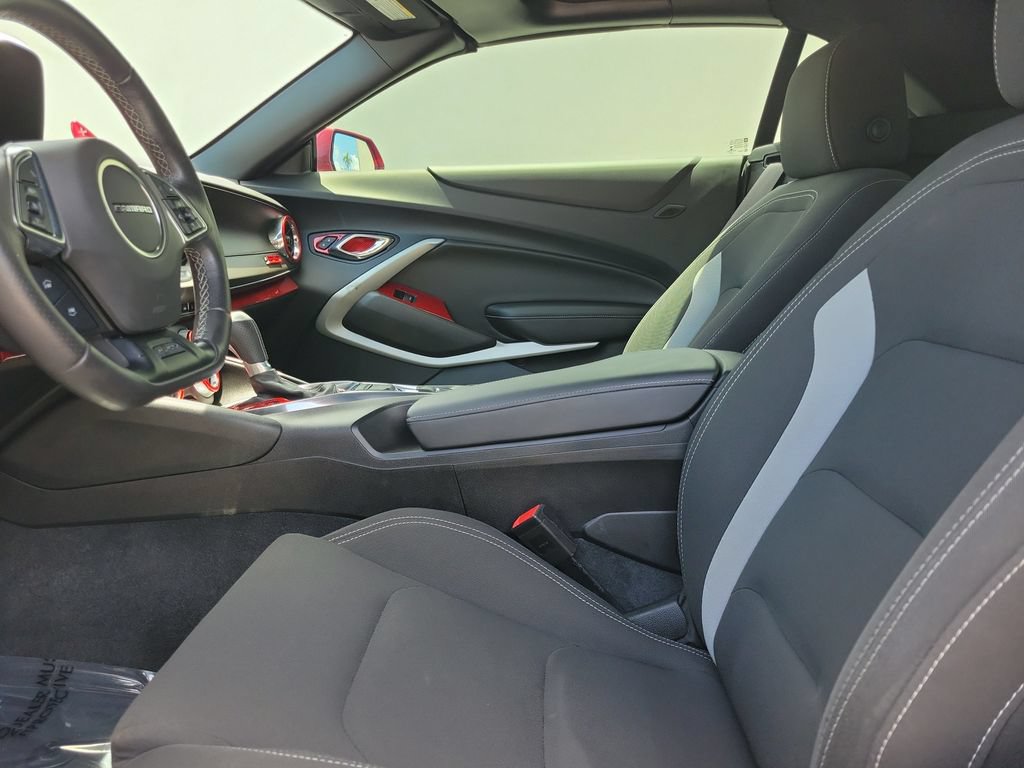 Used 2017 Chevrolet Camaro SS RWD image 23
